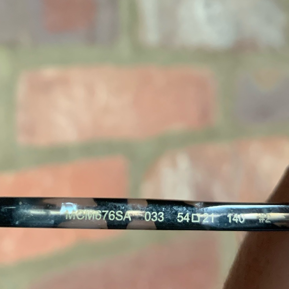 MCM SUNGLASSES - Picture 4 of 5